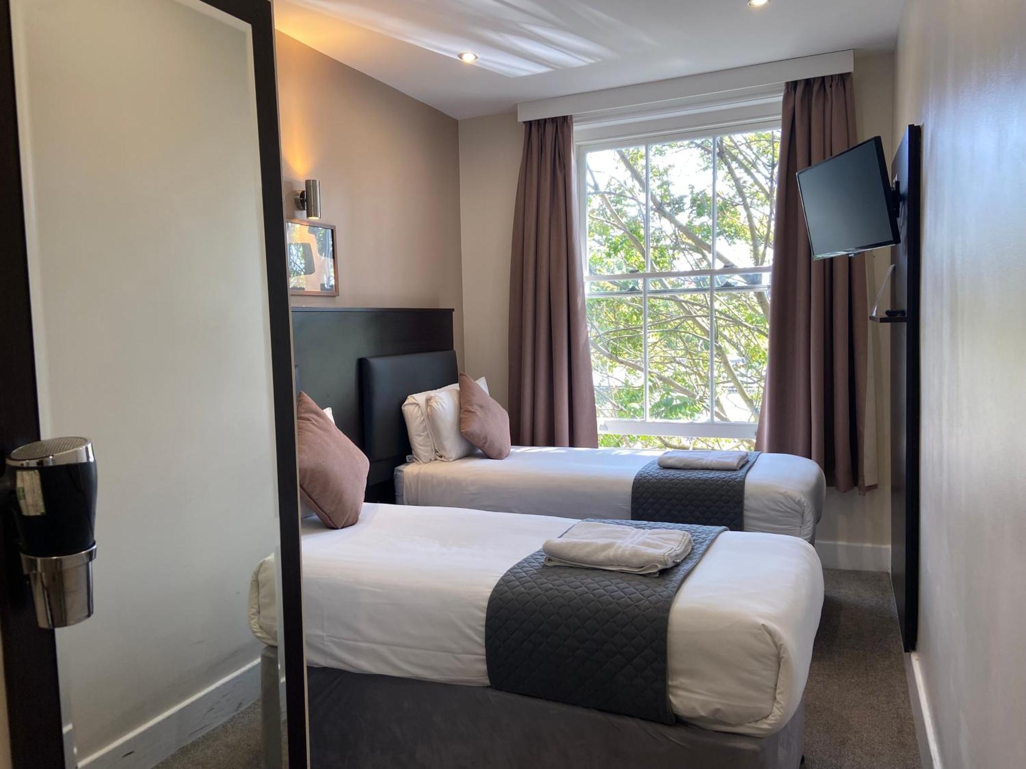 Trebovir Hotel Londyn Zewnętrze zdjęcie