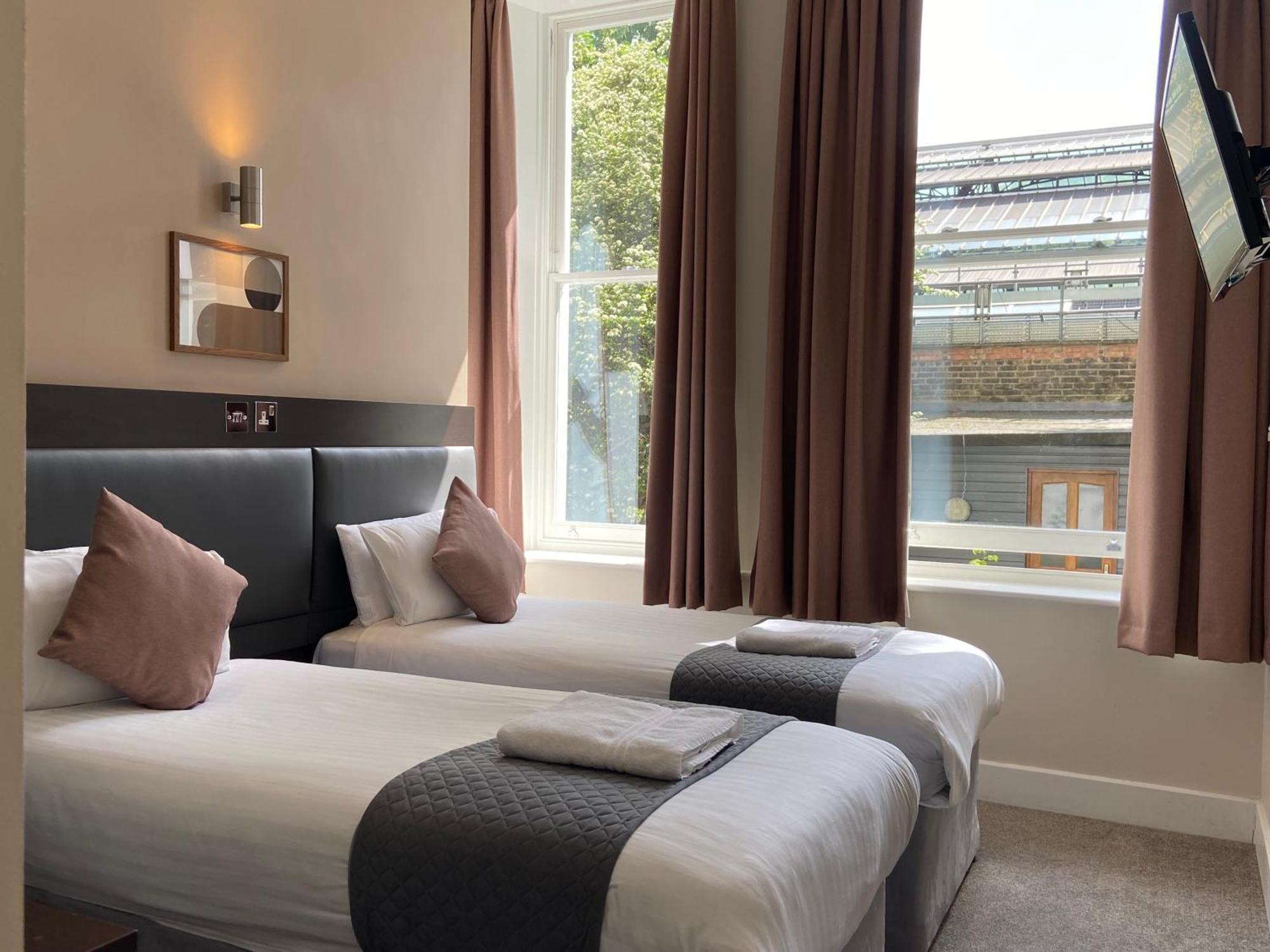 Trebovir Hotel Londyn Zewnętrze zdjęcie